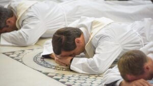 Graphic promoting reflection on the dignity of the Catholic priesthood.